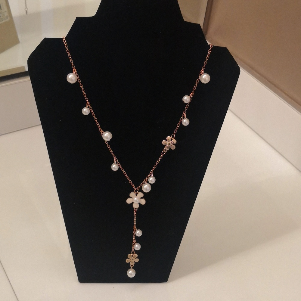 Summer Cream Enamel Flowers and Pearls Lariat Necklace